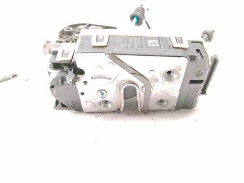 rear-left-lock-mercedes-benz-cla-coupe-c117-2013-2014-2015-2016-2017-2018-2019-39491755 main image