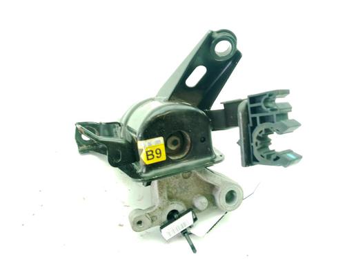 Used Engine mount Engine mount TOYOTA AURIS (_E18_) 1.8 Hybrid (ZWE186_, ZWE186R) (136 hp) 32182843 32182843