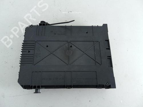 Used Fuse box Fuse box PEUGEOT 2008 I (CU_) 1.6 HDi (92 hp) 31989478 31989478
