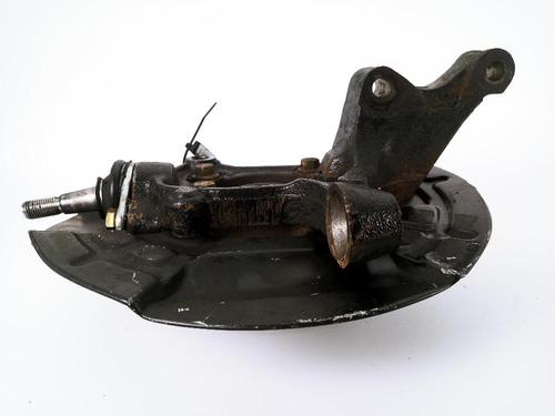 Used Right front steering knuckle VOLVO XC90 I (275) D5 AWD (163 hp) 18362815