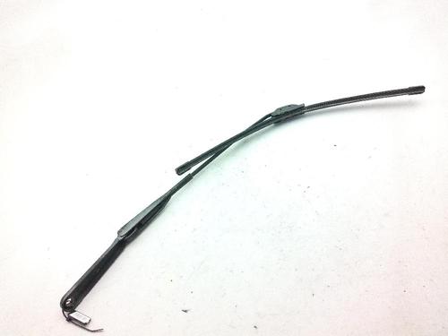 Used Front windshield wiper arm OPEL VIVARO A Bus (X83) 1.9 DTI (F7, J7, A07) (101 hp) 19733952