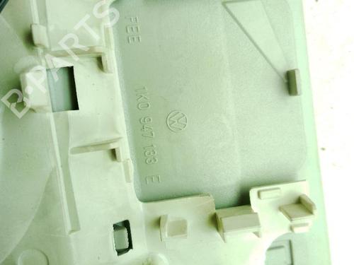 Interior roof light SEAT LEON ST (5F8) 1.4 TGI | BP39581012I8 - Image 3