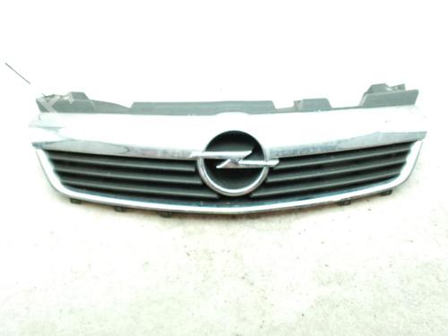Used Grille OPEL ZAFIRA / ZAFIRA FAMILY B (A05) 1.9 CDTI (M75) (120 hp) 24047401