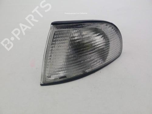 Clignotant avant gauche AUDI A4 B5 (8D2) 1.8 (125 hp) 31988571