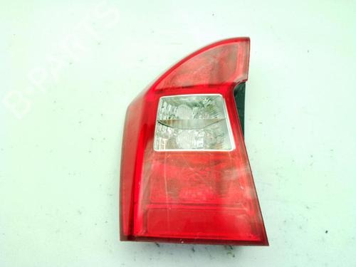 Used Left taillight KIA CARENS III MPV (UN) 2.0 CRDi 140 (140 hp) 29050003