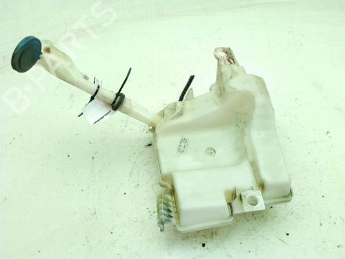 windscreen-washer-tank-ford-focus-iii-turnier-2010-2011-2012-2013-2014-2015-2016-2017-2018-2019-2020-27173579 main image