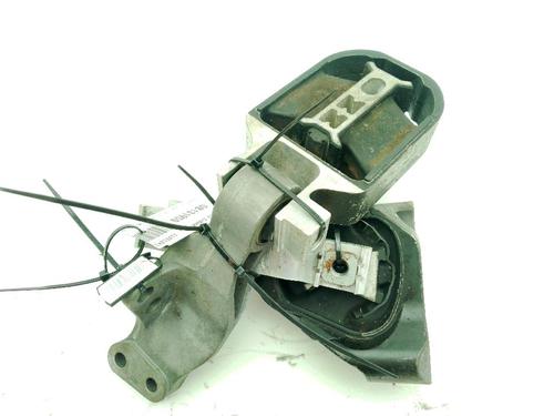 Used Engine mount Engine mount VOLVO V40 Hatchback (525) D2 (120 hp) 36765448 36765448