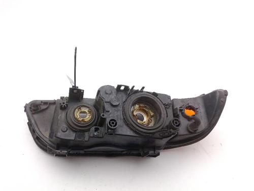 Left headlight BMW 5 (E39) 520 d | BP18372040C28 