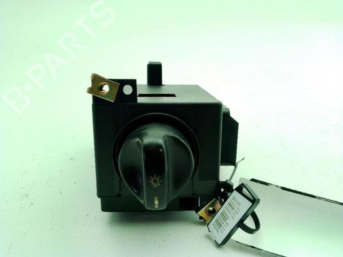 Used Headlight switch MERCEDES-BENZ A-CLASS (W168) A 160 (168.033, 168.133) (102 hp) 30455897