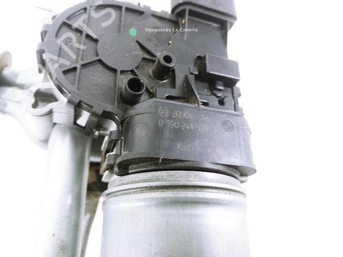 Front wiper motor PEUGEOT 208 I (CA_, CC_) 1.2 VTI 82 | BP24121291M29