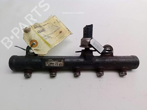 Used Injection rail Injection rail FORD FOCUS II (DA_, HCP, DP) [2004-2013] 26233026 26233026