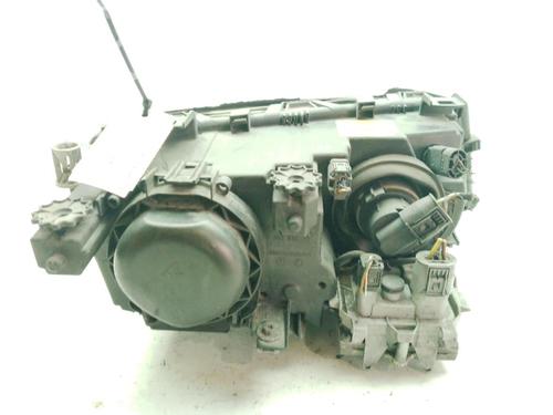 Left headlight BMW 3 Touring (E46) 330 d | BP29746782C28 