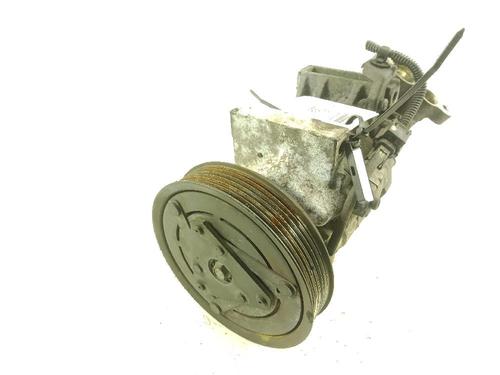 Used AC compressor AC compressor DACIA SANDERO II 1.5 dCi (90 hp) 18739230 18739230