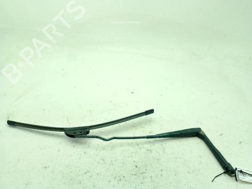 Front windshield wiper arm VW TRANSPORTER T4 Bus (70B, 70C, 7DB, 7DK, 70J, 70K, 7DC, 7DJ) 1.9 TD | BP29765230C143 