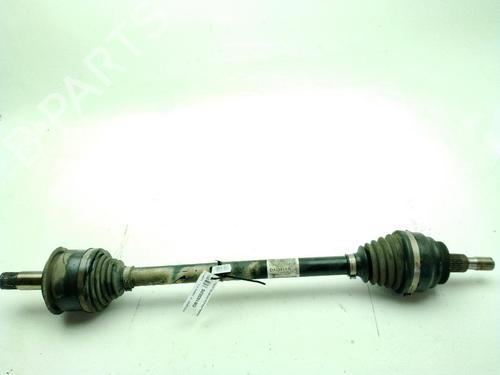 Used Left rear driveshaft MERCEDES-BENZ V-CLASS (W447) V 220 CDI / d (447.811, 447.813, 447.815) (163 hp) 32438085
