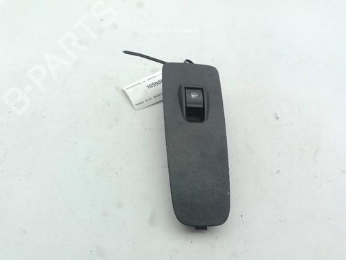 Used Right front window switch Right front window switch FIAT DUCATO Van (250_) 150 Multijet 2,3 D (148 hp) 24043406 24043406