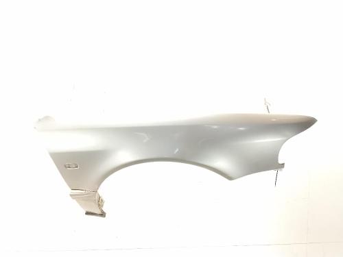 Used Right front fenders Right front fenders AUDI A8 D2 (4D2, 4D8) 2.5 TDI (180 hp) 40442390 40442390