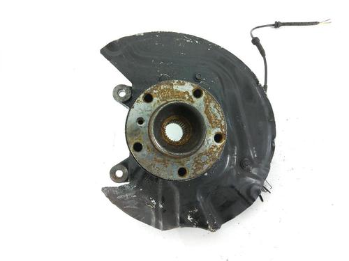 Used Right front steering knuckle BMW X3 (E83) 2.0 d (150 hp) 18370702