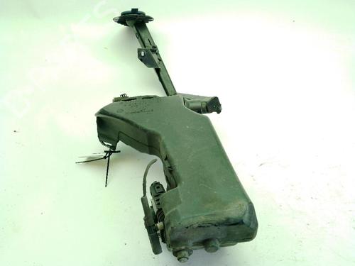 windscreen-washer-tank-mercedes-benz-e-class-w213-2016-34577762 main image