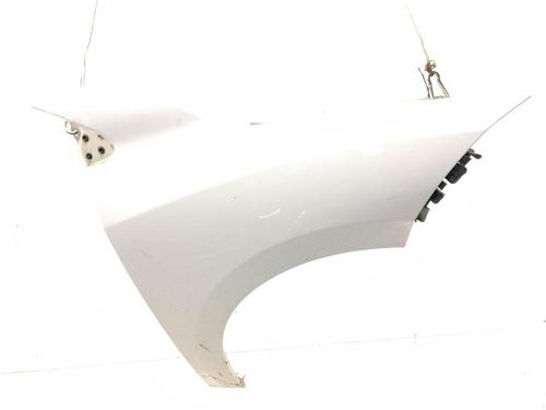 right-front-fenders-renault-megane-iii-hatchback-bz01_-b3_-2008-32437989 main image