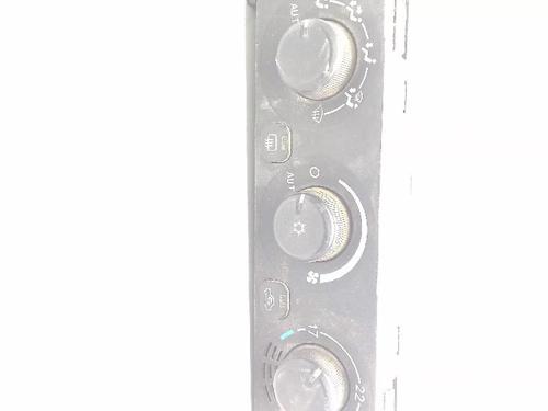 Used Climate control MITSUBISHI PAJERO III Canvas Top (V6_W, V7_W) 3.2 DI-D (V68W, V78W) (165 hp) 32227576