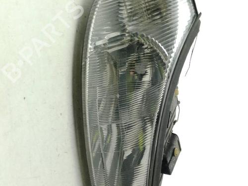 Used Right headlight FORD MONDEO II Saloon (BFP) 1.8 TD (90 hp) 32515887