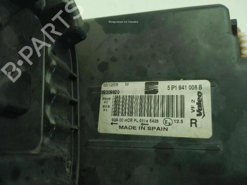 Right headlight SEAT LEON (1P1) 1.9 TDI | BP29350764C29 