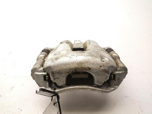 Used Right front brake caliper Right front brake caliper TOYOTA COROLLA Hatchback (_E21_, _EA1_, _EH1_) 1.8 VVTi Hybrid (ZWE219) (140 hp) 24047679 24047679
