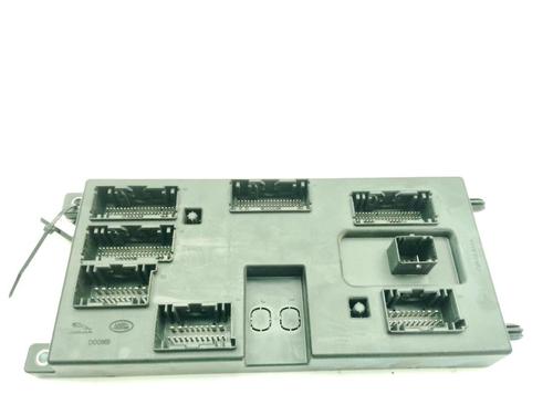 Used Electronic module JAGUAR F-PACE (X761) 2.0 TD4 AWD (180 hp) 30959945