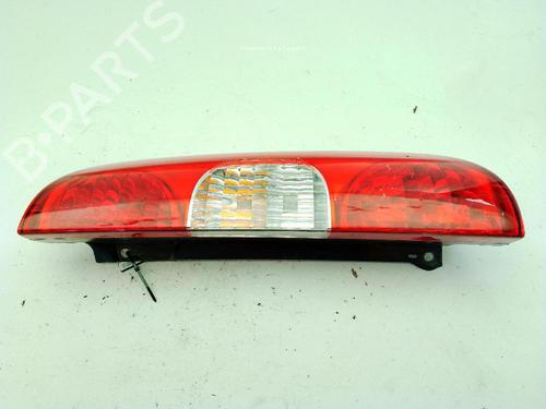 Używane Lampa tylna prawa FIAT DOBLO MPV (119_, 223_) 1.9 JTD (105 hp) 28973121