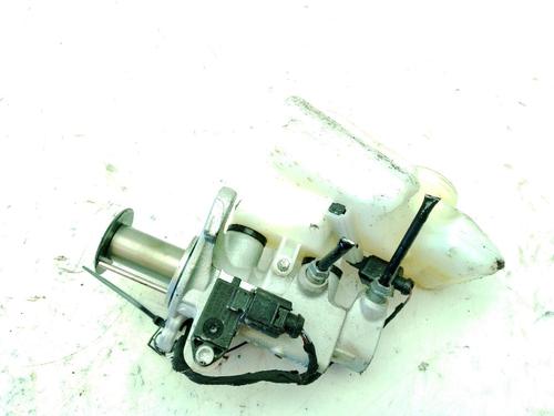 Brake master cylinder SEAT ARONA (KJ7, KJP) 1.0 TSI | BP39198303M77 - Image 3