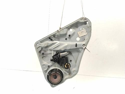 Used Rear right window mechanism Rear right window mechanism VW PASSAT B5.5 (3B3) 1.9 TDI (101 hp) 39739390 39739390