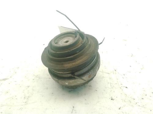 Used Engine mount MERCEDES-BENZ S-CLASS (W220, V220) S 320 CDI (220.025, 220.125) (204 hp) 28688998