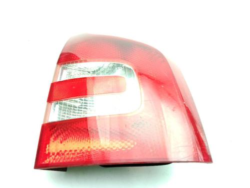 right-taillight-skoda-octavia-ii-combi-1z5-2004-2005-2006-2007-2008-2009-2010-2011-2012-2013-31826457 main image