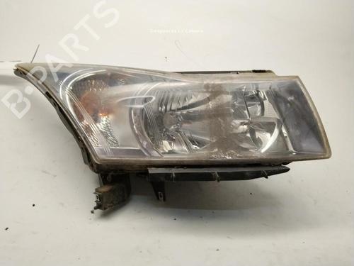 Used Right headlight Right headlight CHEVROLET CRUZE Hatchback (J305) 1.6 (124 hp) 39635153 39635153