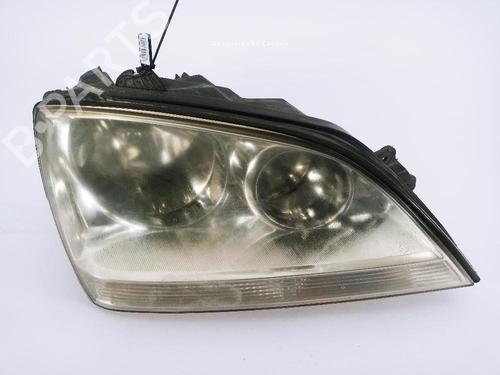 Used Right headlight KIA SORENTO I (JC) 2.5 CRDi 4WD (140 hp) 18376620