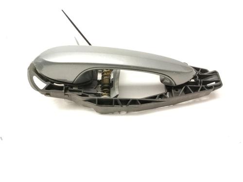 Used Rear left exterior door handle Rear left exterior door handle BMW 1 (F40) 118 d (150 hp) 39739714 39739714