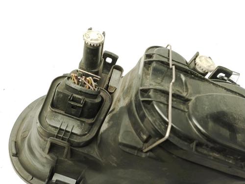 Right headlight VW GOLF IV (1J1) 1.4 16V | BP30146479C29