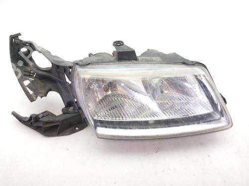 Right headlight SAAB 9-5 Estate (YS3E) 3.0 TiD 89006242