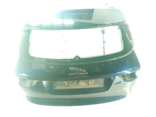 tailgate-jaguar-f-pace-x761-2015-30959619 main image