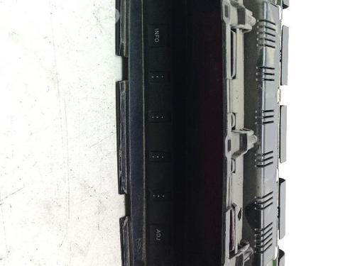 Multifunctionele display MITSUBISHI PAJERO IV (V8_W, V9_W) 3.2 DI-D 4WD (V98W, V88W) (200 hp) 30455740