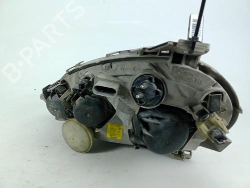 Used Right headlight MERCEDES-BENZ A-CLASS (W168) A 170 CDI (168.008) (90 hp) 18359232