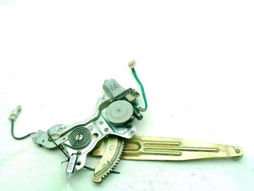 Rudehejsemekanisme venstre bagtil Rudehejsemekanisme venstre bagtil MITSUBISHI L200 (K7_T, K6_T, K5_T) 2.5 TD 4WD (K74T) (115 hp) 33953646 33953646