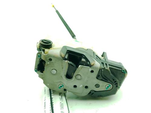 Serratura posteriore destra CHEVROLET CRUZE (J300) 2.0 CDI (125 hp) 32182635