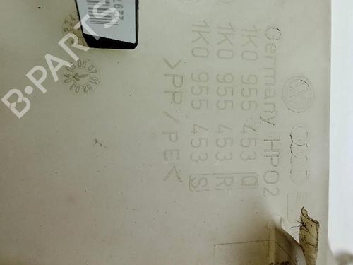 Windscreen washer tank AUDI A3 (8P1) 2.0 TDI 16V | BP30191711C113 