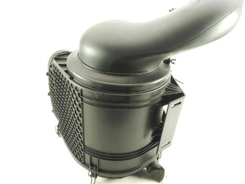 Used Air filter box Air filter box IVECO DAILY I Bus 40-10 (12615111, 12615112, 12615115) (103 hp) 33975635 33975635