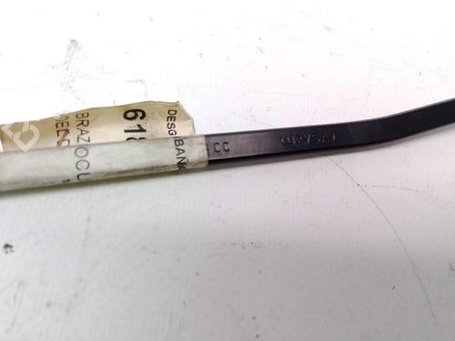 Front windshield wiper arm FORD FOCUS II (DA_, HCP, DP)  | BP26233121C143 