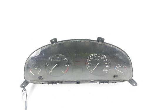 Used Instrument cluster PEUGEOT 406 (8B) [1995-2005]  26232833