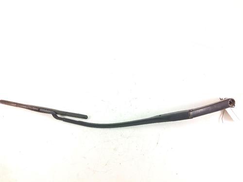 Used Front windshield wiper arm Front windshield wiper arm KIA CEE'D (JD) 1.6 CRDi 136 (136 hp) 18368639 18368639