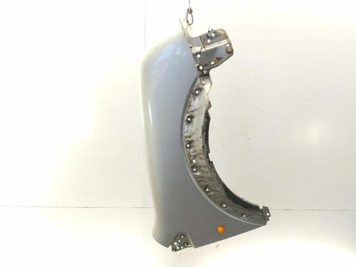 Used Right front fenders Right front fenders 38920466 38920466
